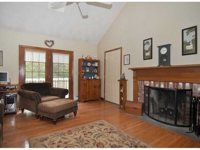 Den/Family/Great Room.