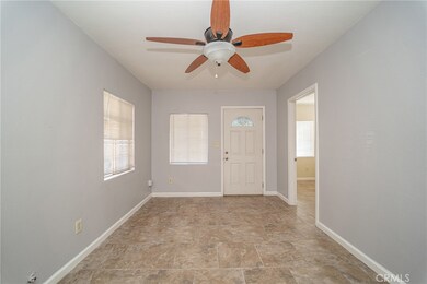 13517 S Willowbrook Ave, Compton, CA 90222 - photo 4