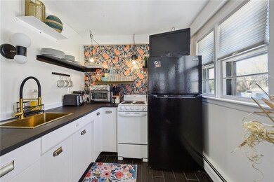 542 Angell St unit 4, Providence, RI 02906 - photo 7