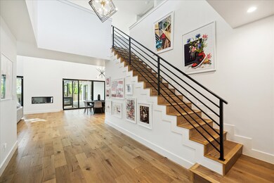 1917 Chippendale Rd, Houston, TX 77018 - photo 3