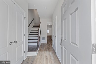 1006 Highpoint Trail, Laurel, MD 20707 - photo 2