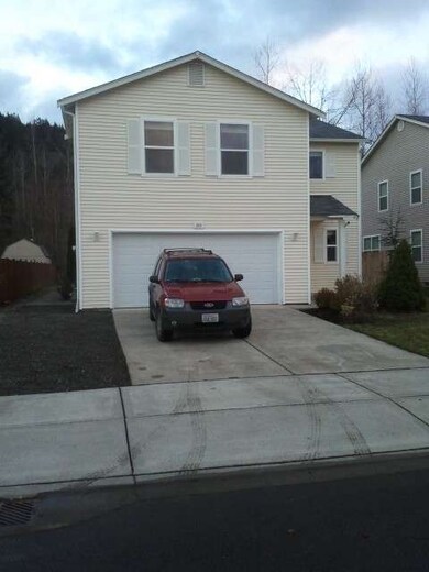 930 Daffodil Ave NE, Orting, WA 98360 - photo 2