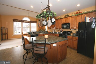 10210 Saddlebrooke Ln, Hagerstown, MD 21740 - photo 7