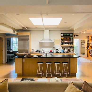 8 Newcomb St unit 1, Boston, MA 02118 - photo 3