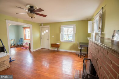 4 Glenwood Ave, Catonsville, MD 21228 - photo 3