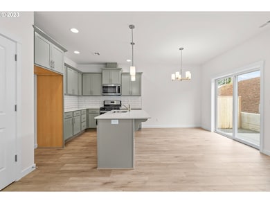 249 E Barbaras Way, Newberg, OR 97132 - photo 7