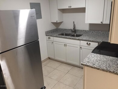 1530 Ryar Rd unit 6, Jacksonville, FL 32216 - photo 5