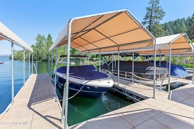 2396ECrowsNestRd-1 Boat Slip Square