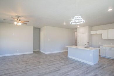 403 Royal St, Cleburne, TX 76031 - photo 5