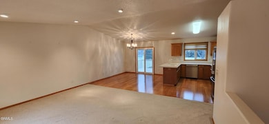 4416 Turnbow Ln, Bismarck, ND 58503 - photo 4