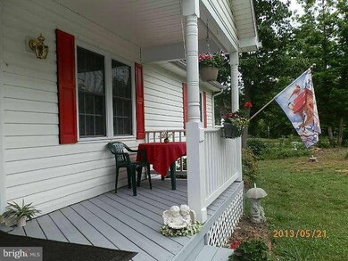 28515 Laurel Canyon Blvd, Rhoadesville, VA 22542 - photo 3