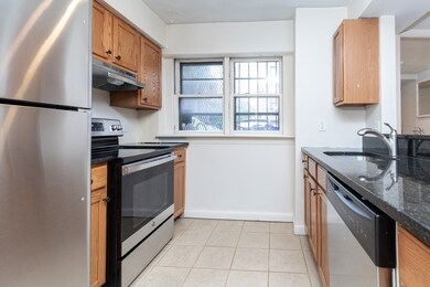 16 Cumberland St unit B, Boston, MA 02115 - photo 5