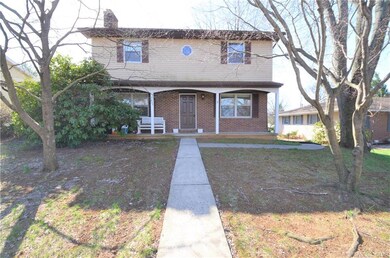 828 Ridge St, Emmaus, PA 18049 - photo 2