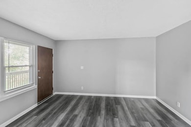 991 Tollview Ave unit 5, Aurora, IL 60505 - photo 2