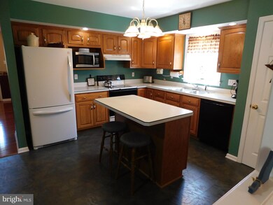 110 S 2nd St, Barto, PA 19504 - photo 4