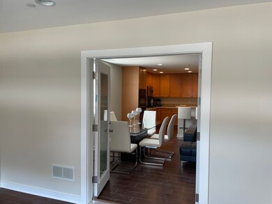 263 N York St unit 325, Elmhurst, IL 60126 - photo 5