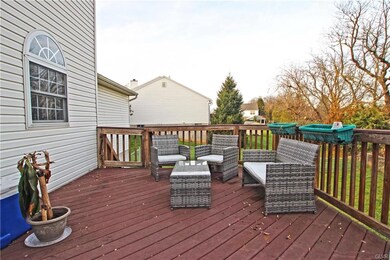 2315 Sheriff Dr, Easton, PA 18040 - photo 5