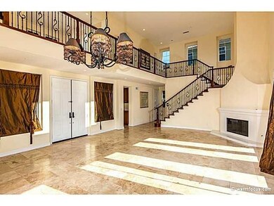 7651 Circulo Sequoia, Carlsbad, CA 92009 - photo 2