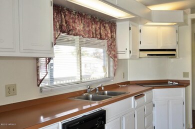 Cozy Kitchen