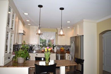 1907 Portsmouth Ave, Westchester, IL 60154 - photo 4