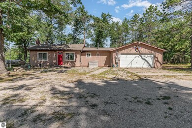 8220 Chain Lake Rd, South Branch, MI 48761 - photo 3