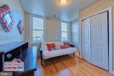 251 S Conkling St, Baltimore, MD 21224 - photo 4