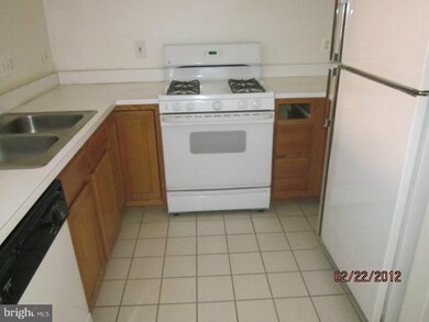 11860 Breton Ct unit 15A, Reston, VA 20191 - photo 7