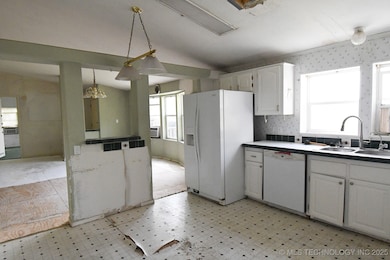 23507 E Riverview Dr, Cookson, OK 74427 - photo 5