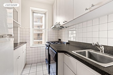 49 W 96th St unit 2F, New York, NY 10025 - photo 5