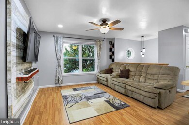 1457 Mountain Shadow Terrace, Fayetteville, PA 17222 - photo 4