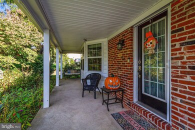 39 Bittersweet Dr, Glen Mills, PA 19342 - photo 3