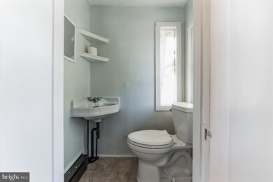 624 W Broad St, Quakertown, PA 18951 - photo 7