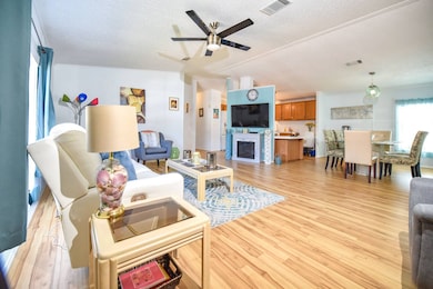 10506 Shawnee Rd, Weeki Wachee, FL 34614 - photo 5