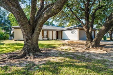 8404 Glenann Dr, North Richland Hills, TX 76182 - photo 2