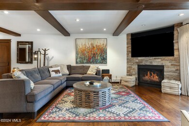 291 Bridge St 1 MLS-17