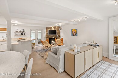 03-960eDurant_24082002