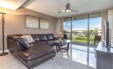 6217 Balboa Cir unit 306, Boca Raton, FL 33433 - photo 4