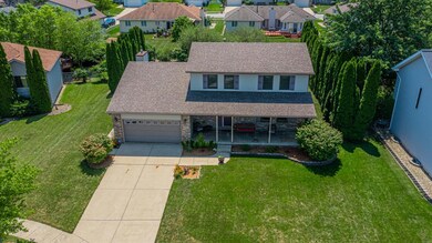 2737 Oak Leaf Ct, Crown Point, IN 46307 - photo 3