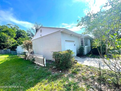 8365 Bordeau Ave N, Jacksonville, FL 32211 - photo 2