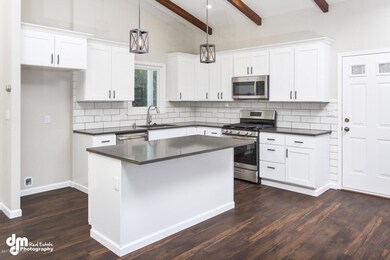Kitchen_DMD_5414-FULL