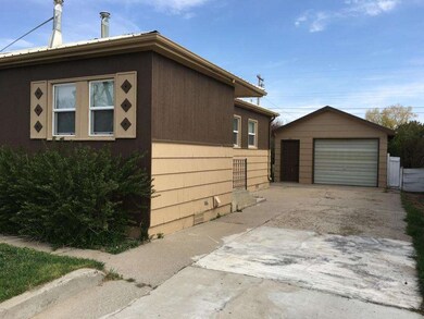 2 Garage Elevation
