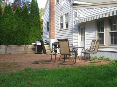 86 Oak St, Springvale, ME 04083 - photo 6