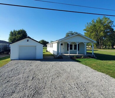 8181 E County Road 195 S, New Point, IN 47240 - photo 2