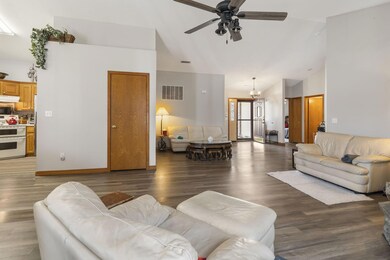 160 Tyler Street (12)