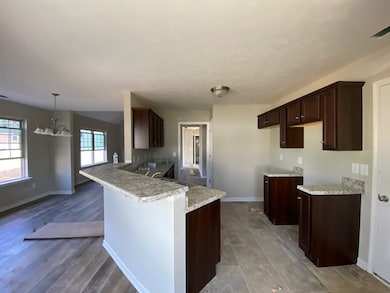 81 Grace Ct, Manchester, TN 37355 - photo 4