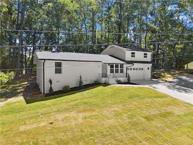 5871 Dolvin Ln, Buford, GA 30518 - photo 3