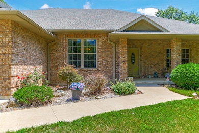 19050 N Route V, Sturgeon, MO 65284 - photo 4