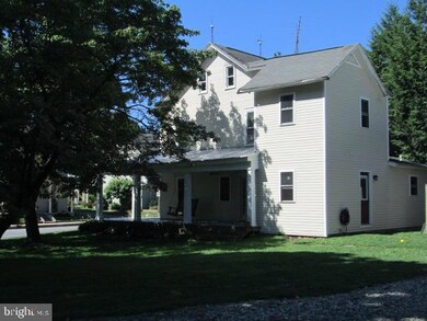 131 E Main St, Brownstown, PA 17508 - photo 5