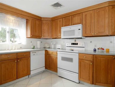 4 Fairview Dr, Greenville, RI 02828 - photo 6