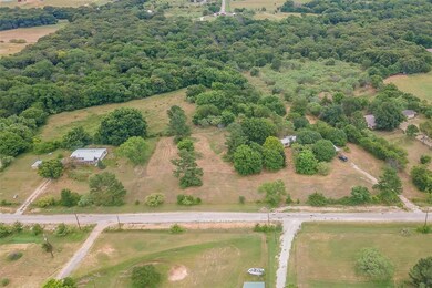 138 N Longhorn Dr, Weatherford, TX 76085 - photo 2